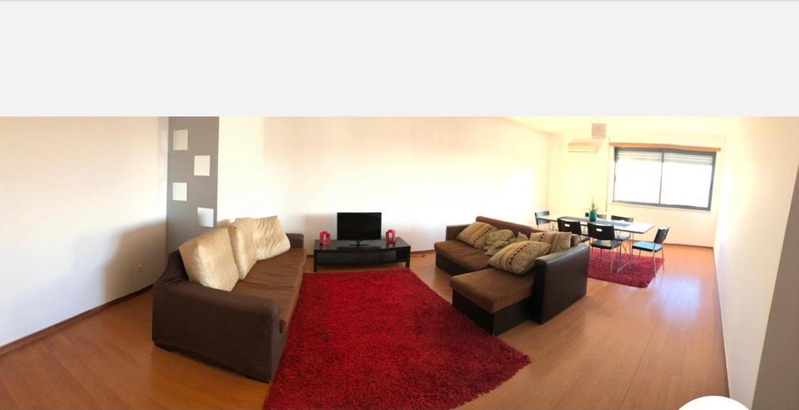 Wonderful Apartament Lisbon มอนตีโจ ภายนอก รูปภาพ