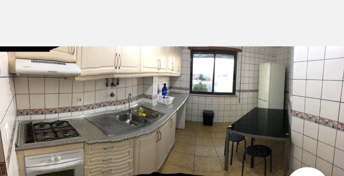 Wonderful Apartament Lisbon มอนตีโจ ภายนอก รูปภาพ